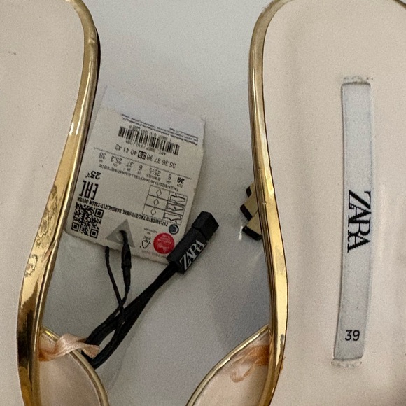 Zara Shimmering Gold Strappy Sandals - Picture 4 of 5